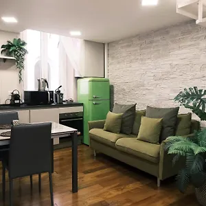https://prestigiosa-suite-in-crocetta.it-lombardy.com
